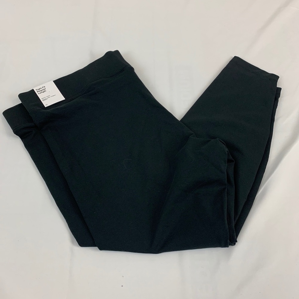 Nike Sportswear Women Essential Black/White HW Leggings (DB6052-010) 3X Nwt